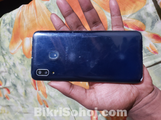 Samsung a20 phone for sell
